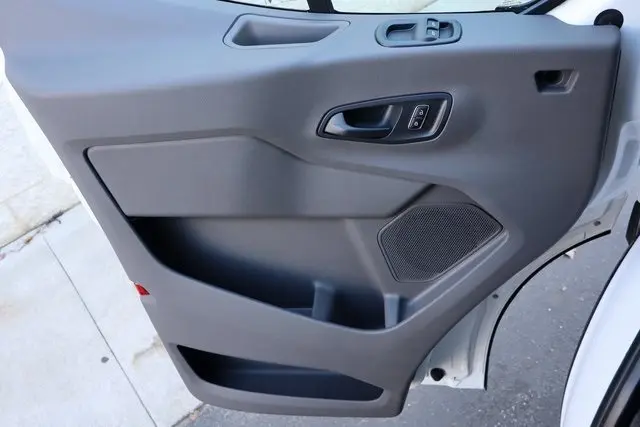 2025 Ford Transit photo 18