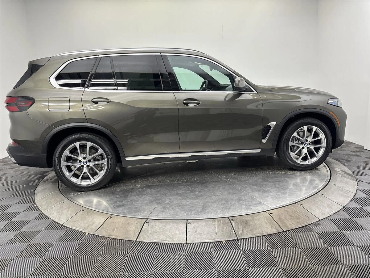 2026 BMW X5 40i - Photo 17