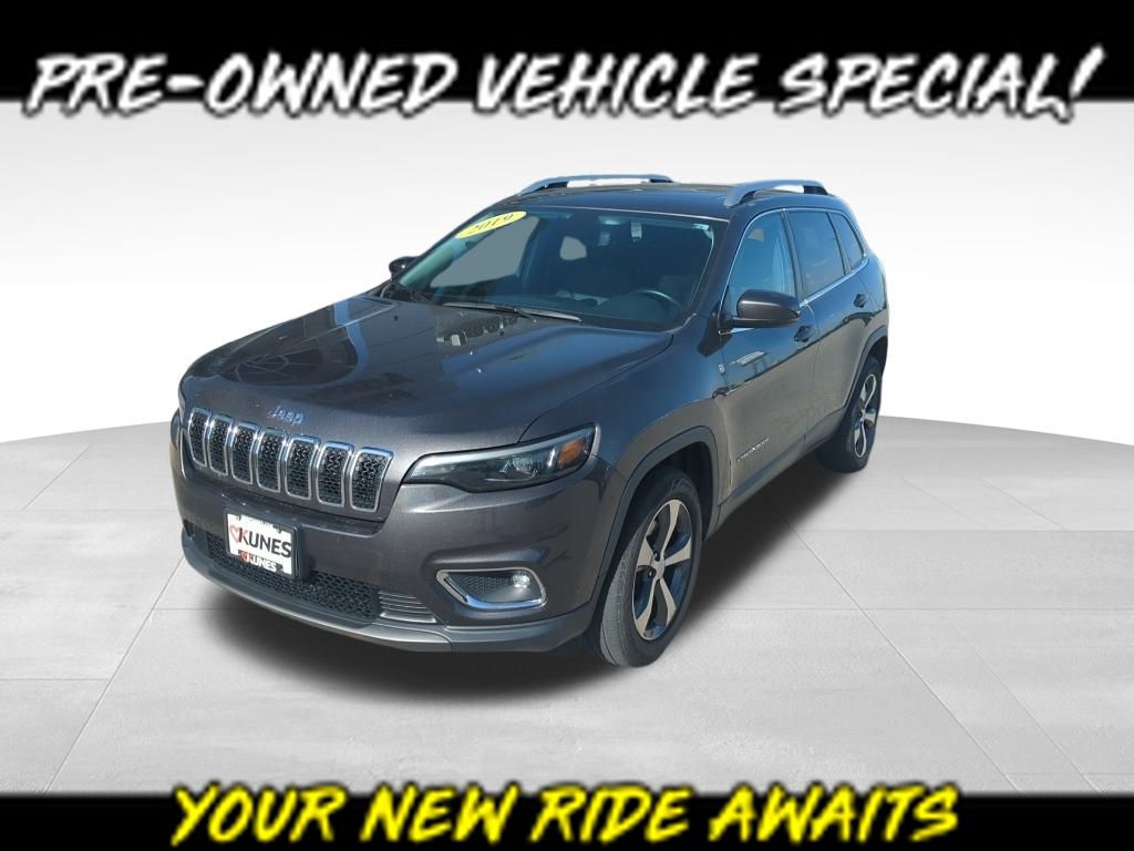 Vehicle
