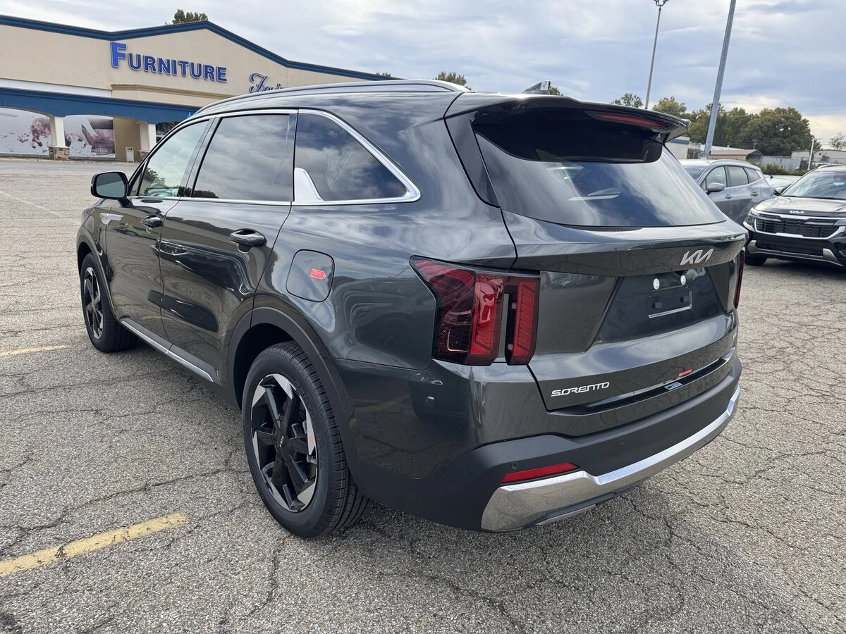 2026 Kia Sorento EX Hybrid - Photo 7
