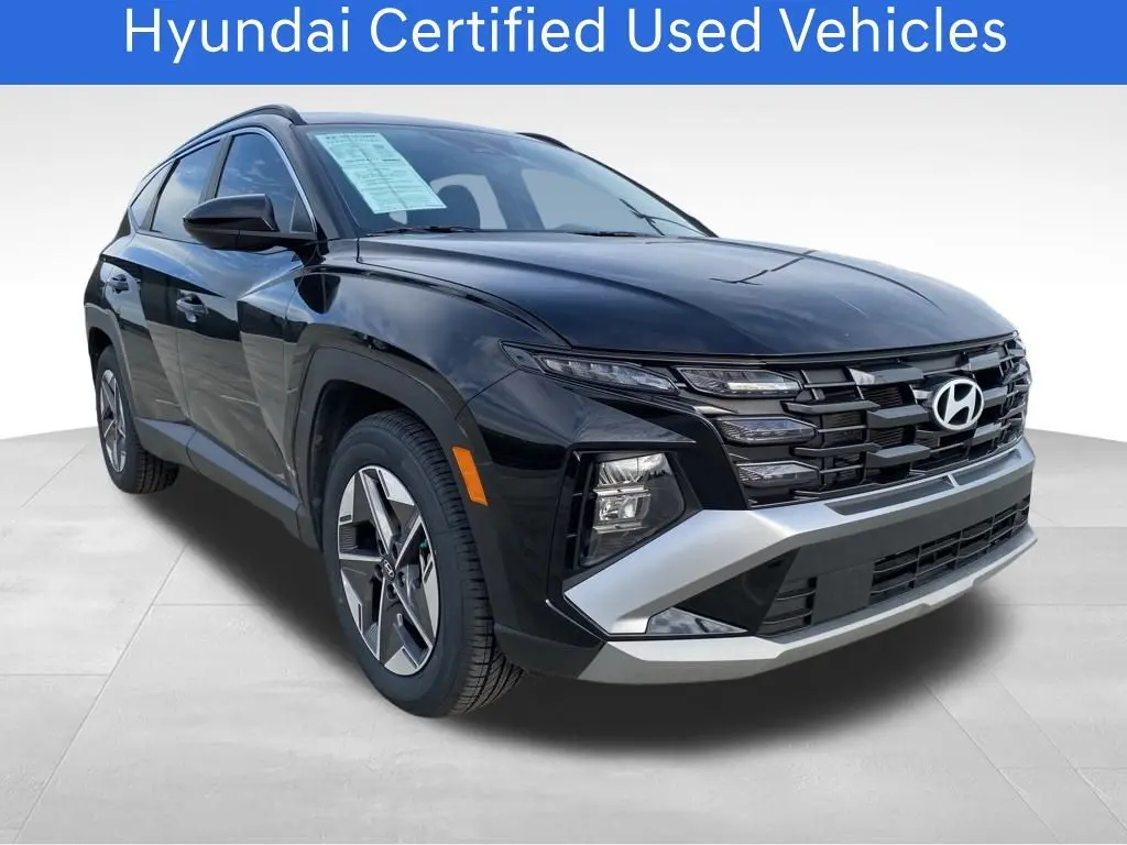2025 Hyundai Tucson SEL photo 2