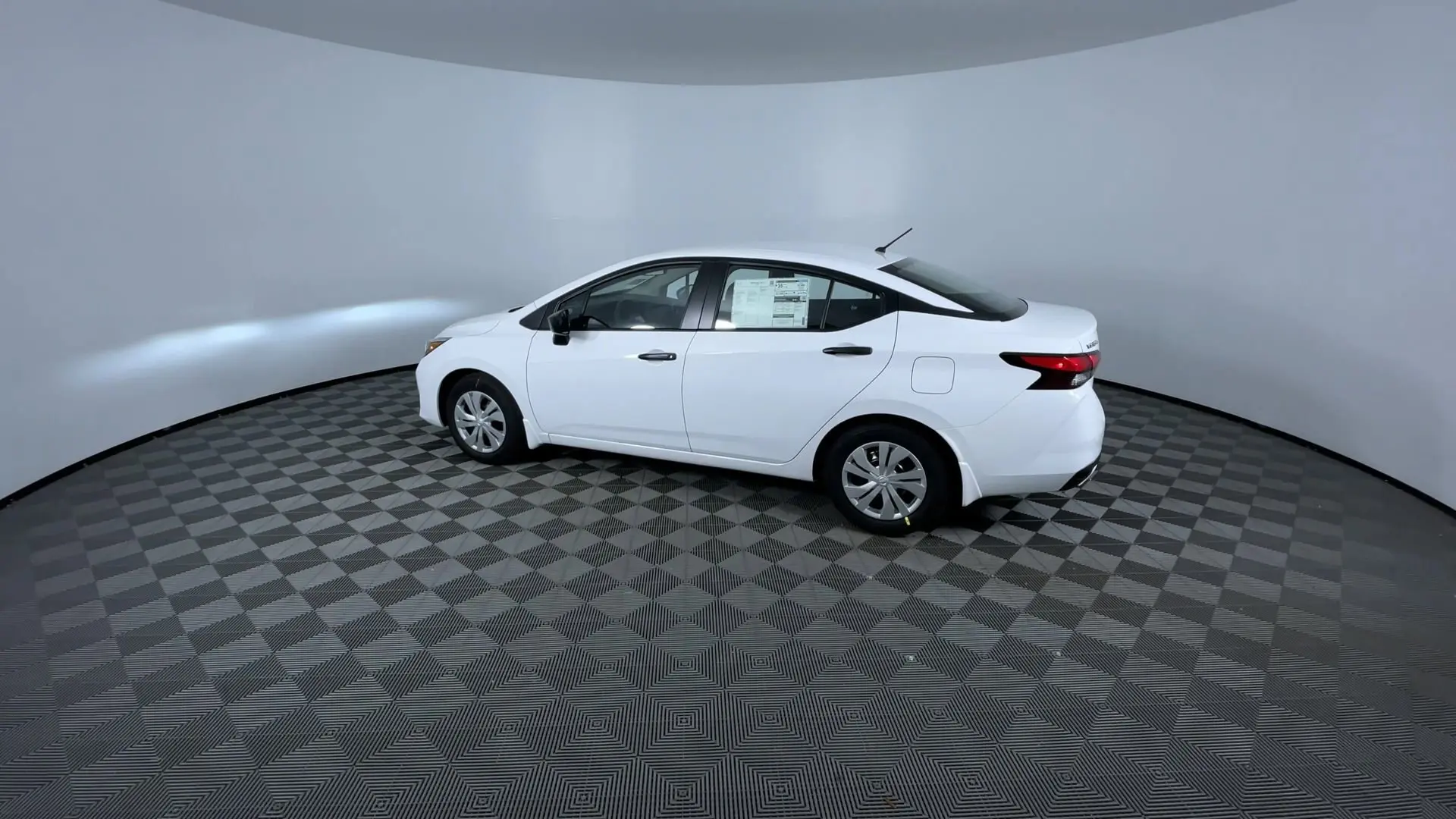 2025 Nissan Versa S photo 6
