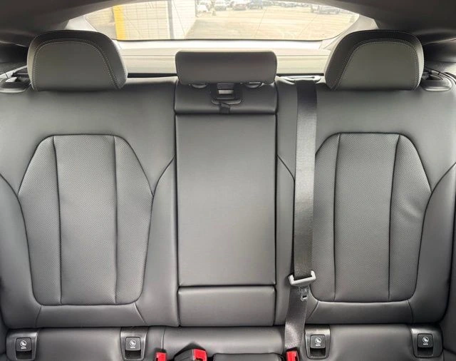 2025 BMW X4 30i - Photo 28