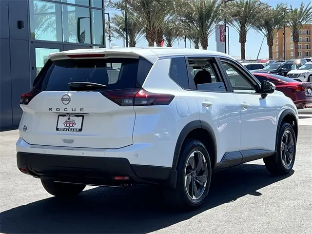 2026 Nissan Rogue SV photo 6