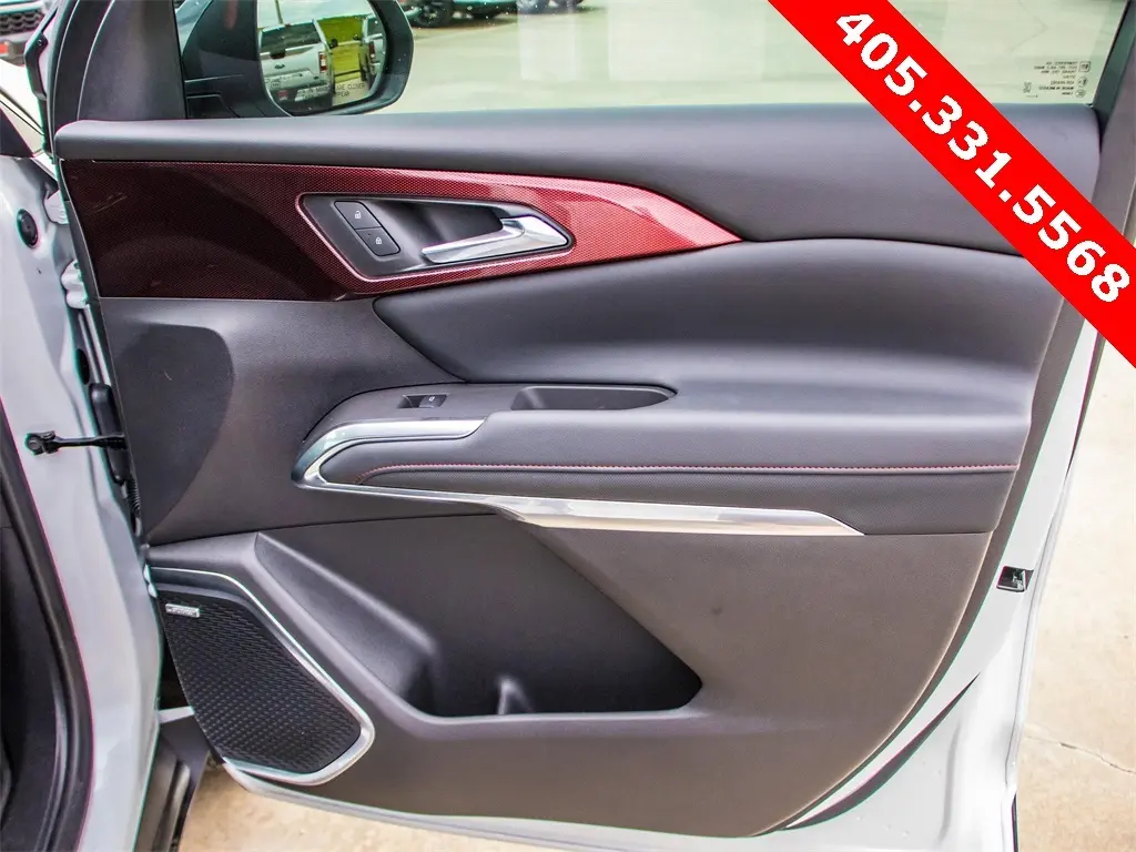 2024 Chevrolet Traverse Z71 photo 16
