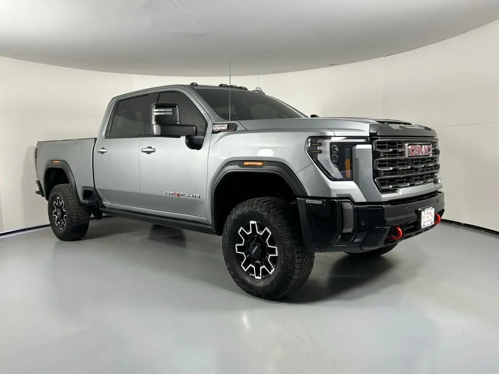 2024 GMC Sierra 2500HD AT4X's photo