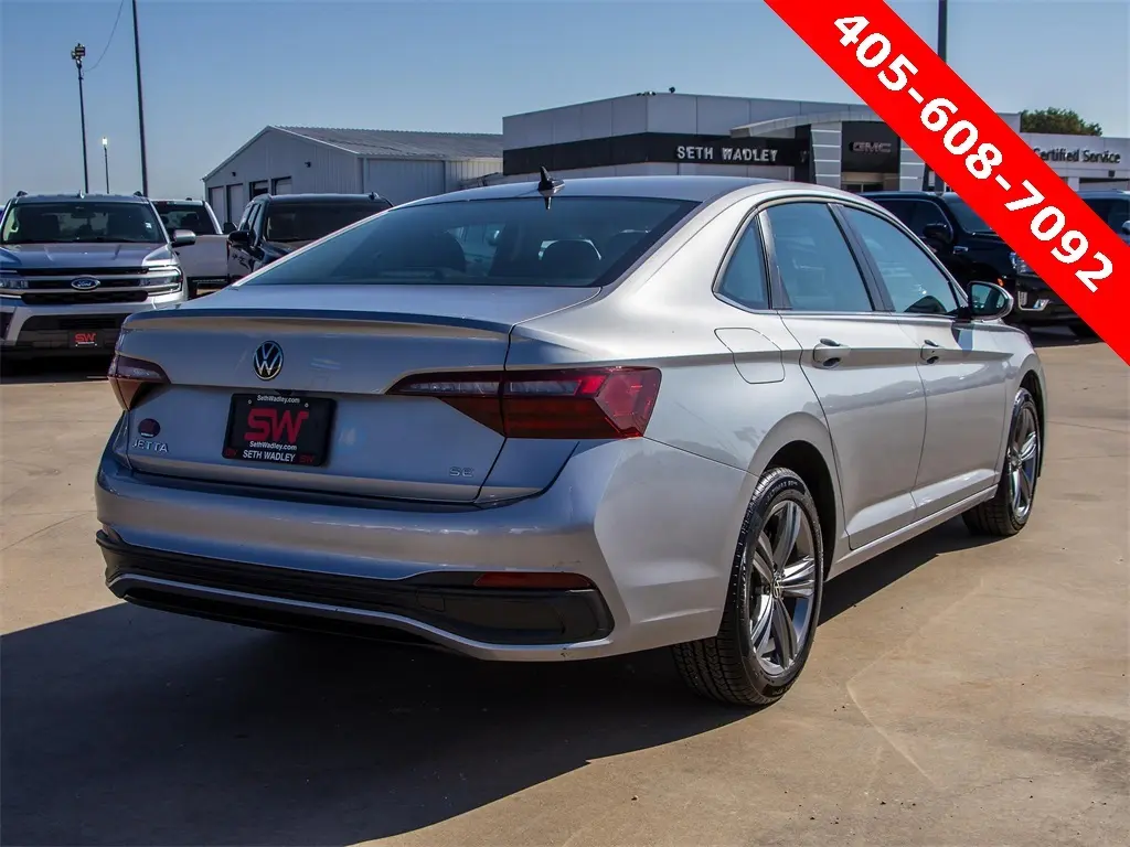 2022 Volkswagen Jetta 1.5T SE photo 6