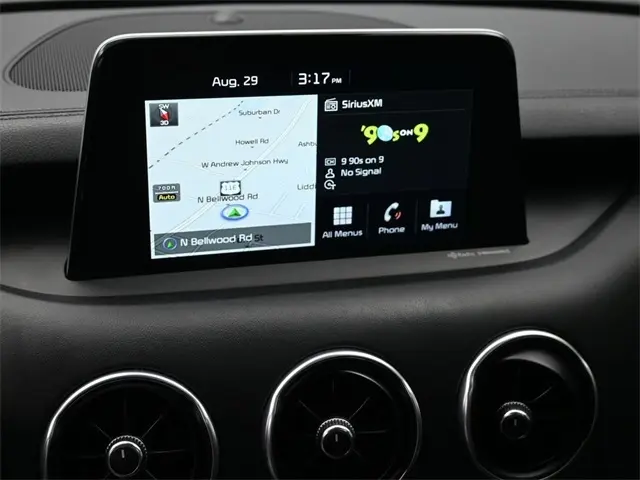 2018 Kia Stinger Premium photo 15