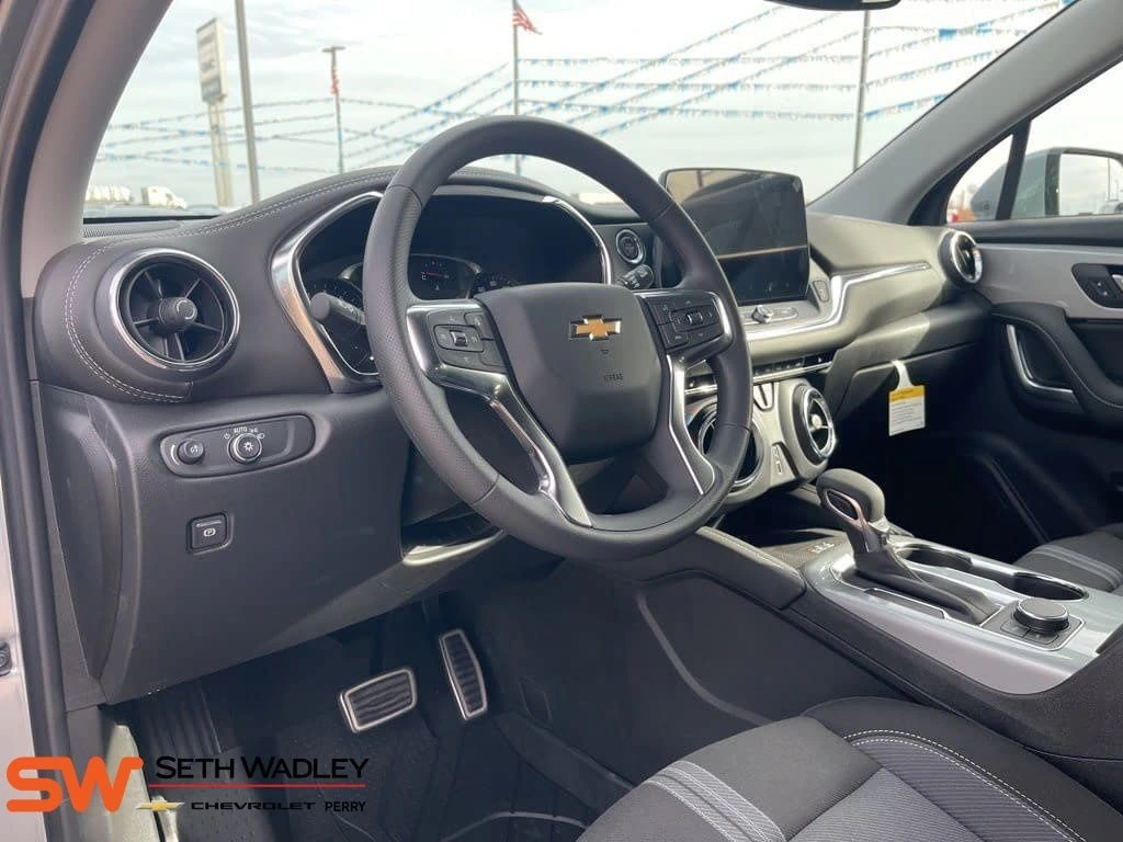 2026 Chevrolet Blazer 2LT - Photo 9
