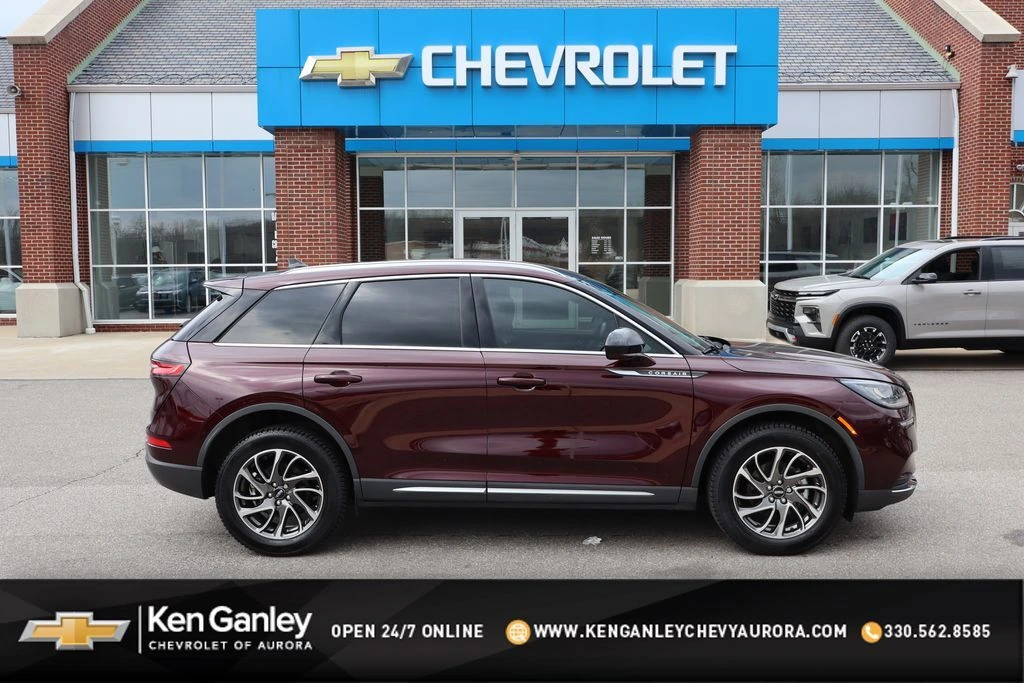 2020 Lincoln Corsair Base