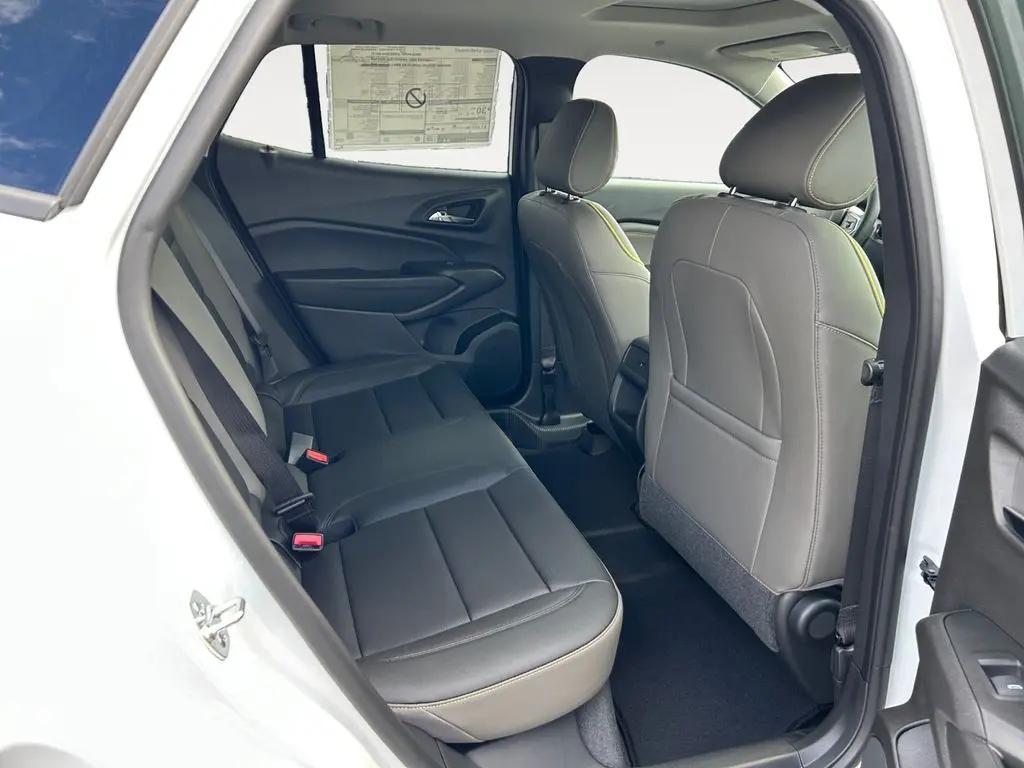 2026 Chevrolet Trax ACTIV photo 11
