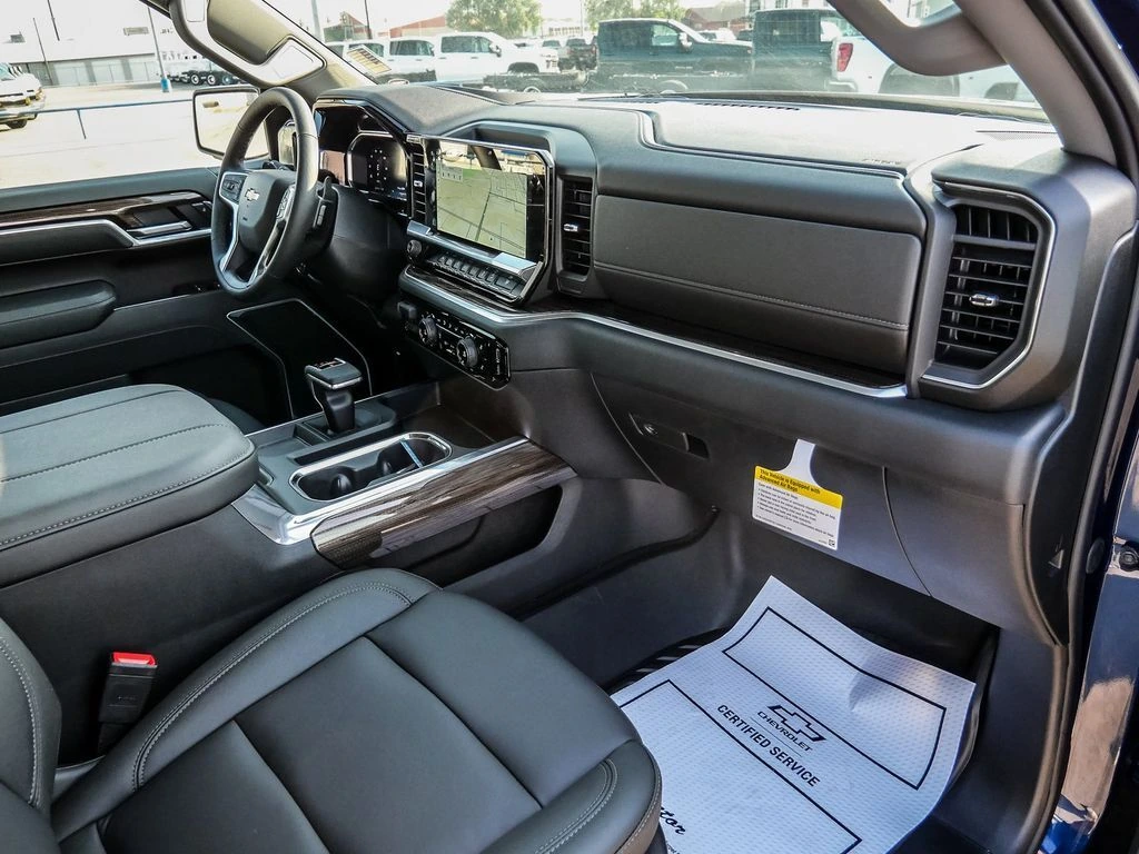 2026 Chevrolet Silverado 1500 LT - Photo 17