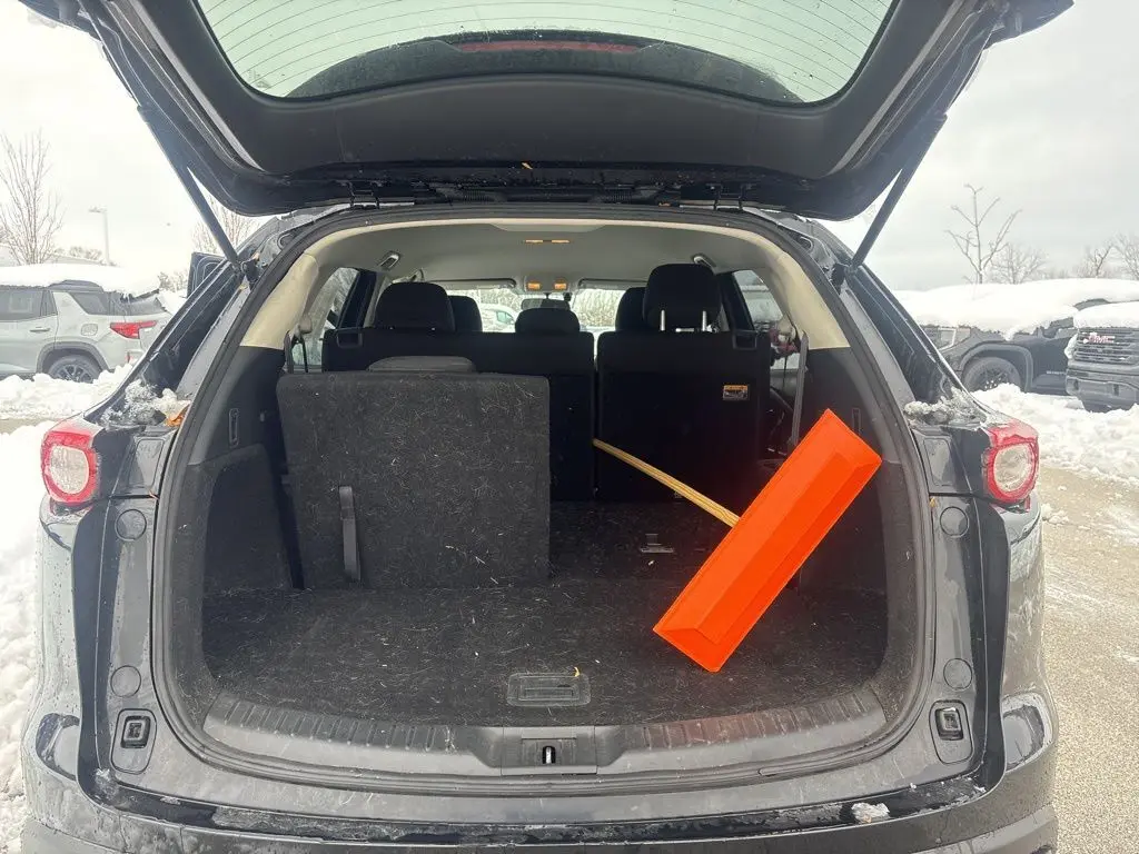 2016 Mazda CX-9 Sport photo 4