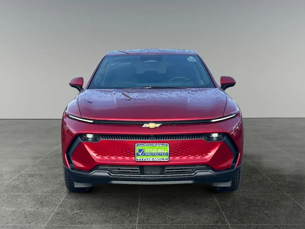 2026 Chevrolet Equinox EV 1LT photo 2