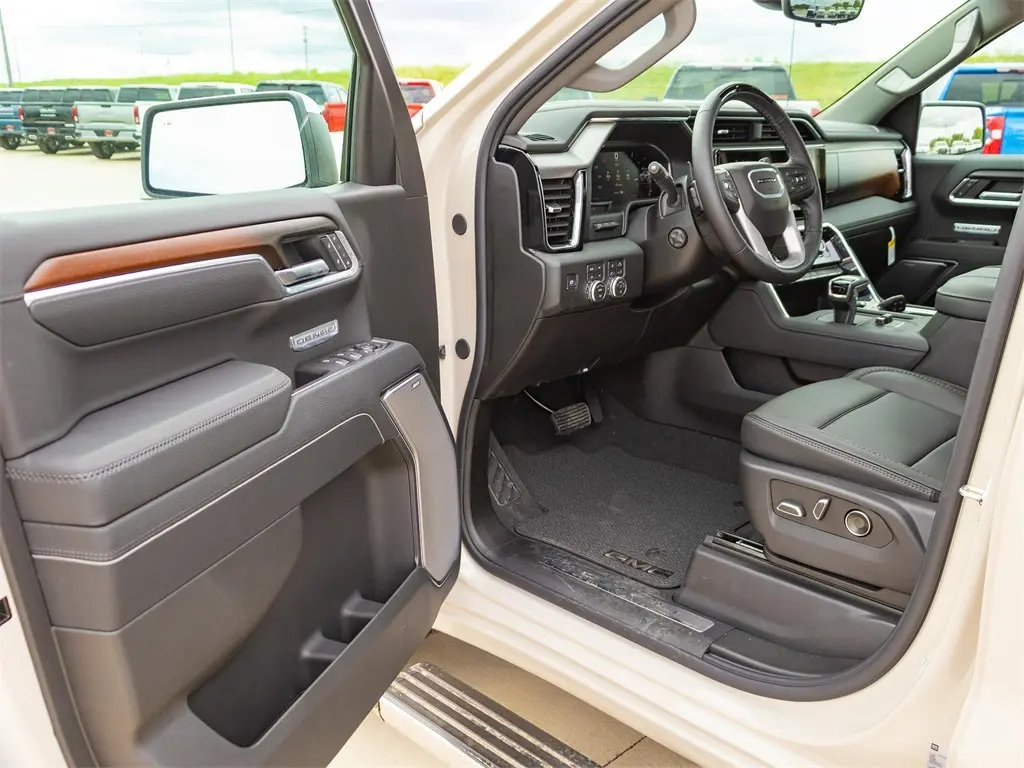 2026 Gmc Sierra 1500 Denali photo 25