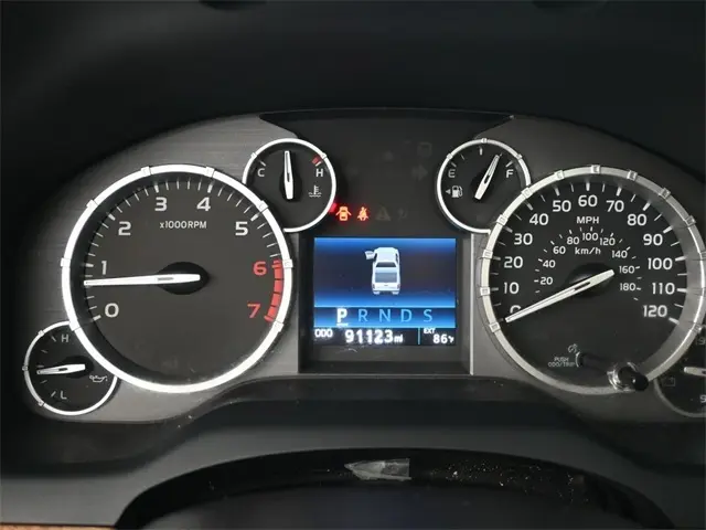 2016 Toyota Tundra Platinum photo 19