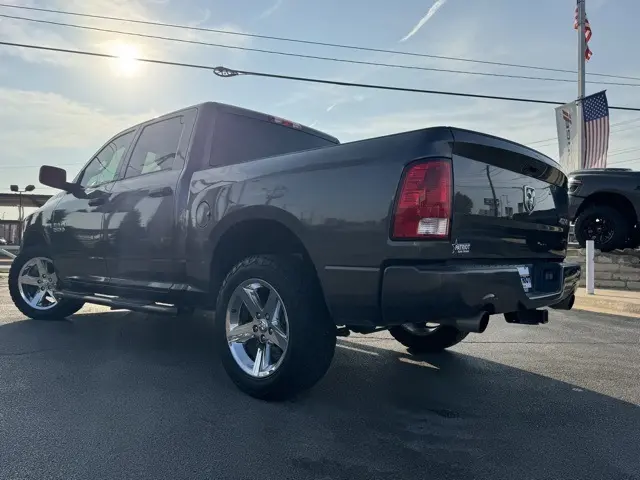 2018 Ram 1500 Express photo 6
