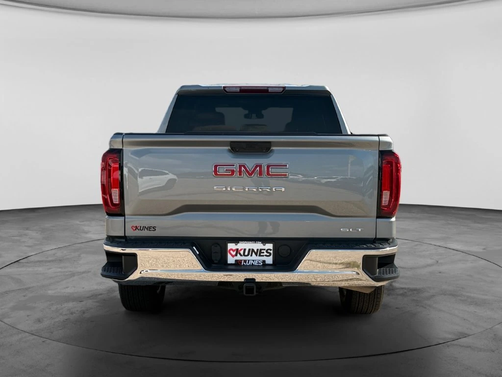 2023 GMC Sierra 1500 SLT - Photo 6