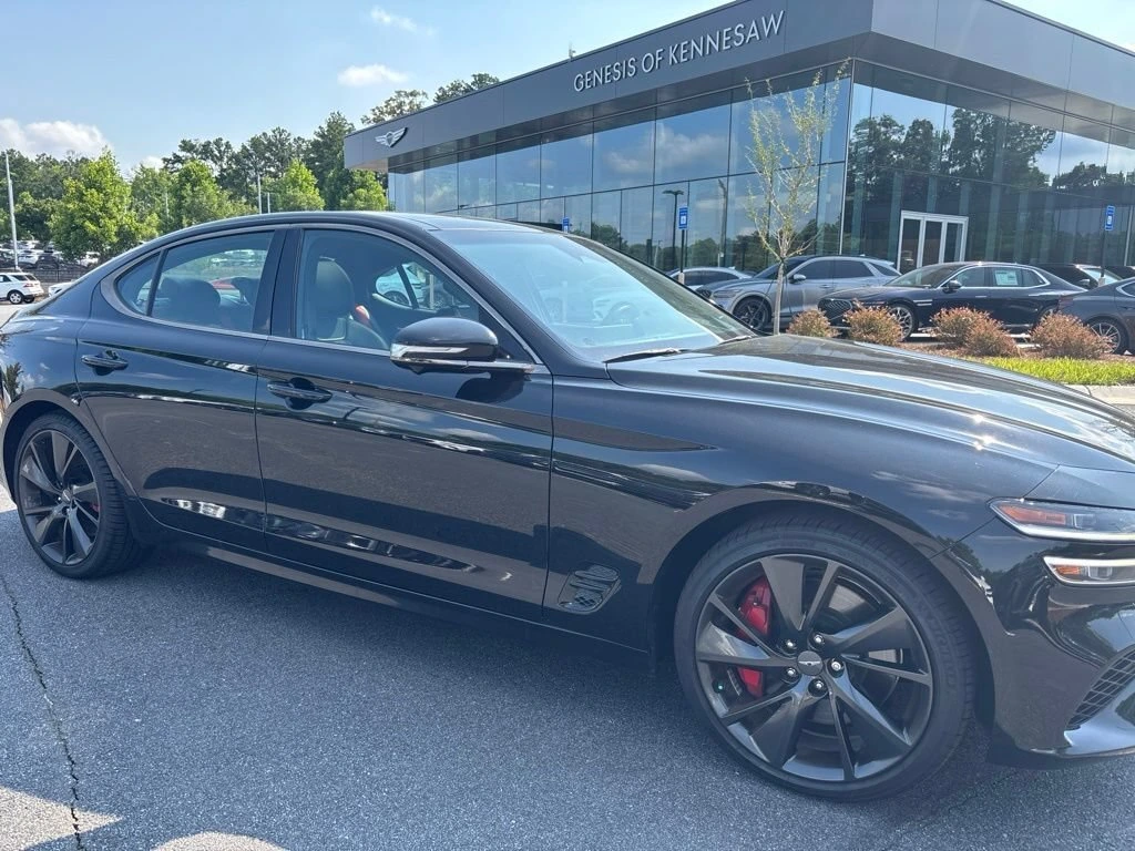 2023 Genesis G70 3.3T Standard's photo