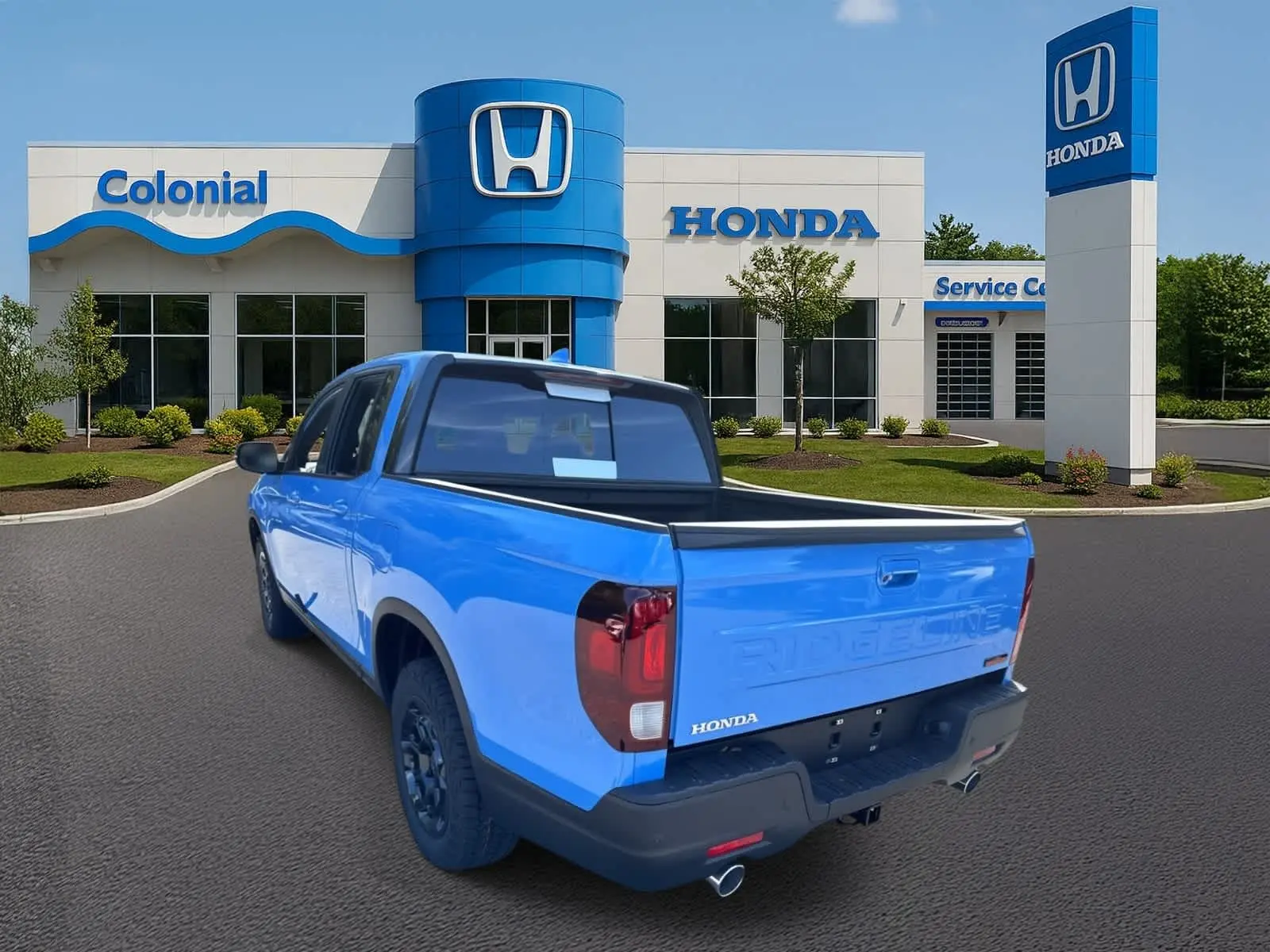 2025 Honda Ridgeline TrailSport photo 2