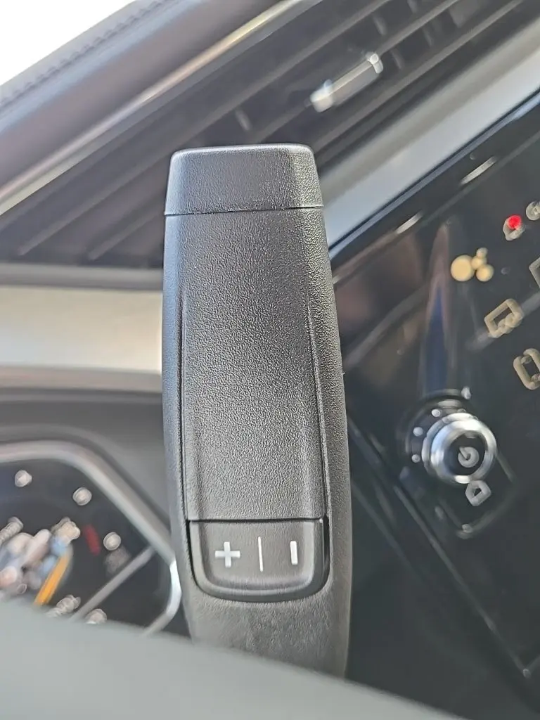 2025 Gmc Sierra HD Denali photo 12
