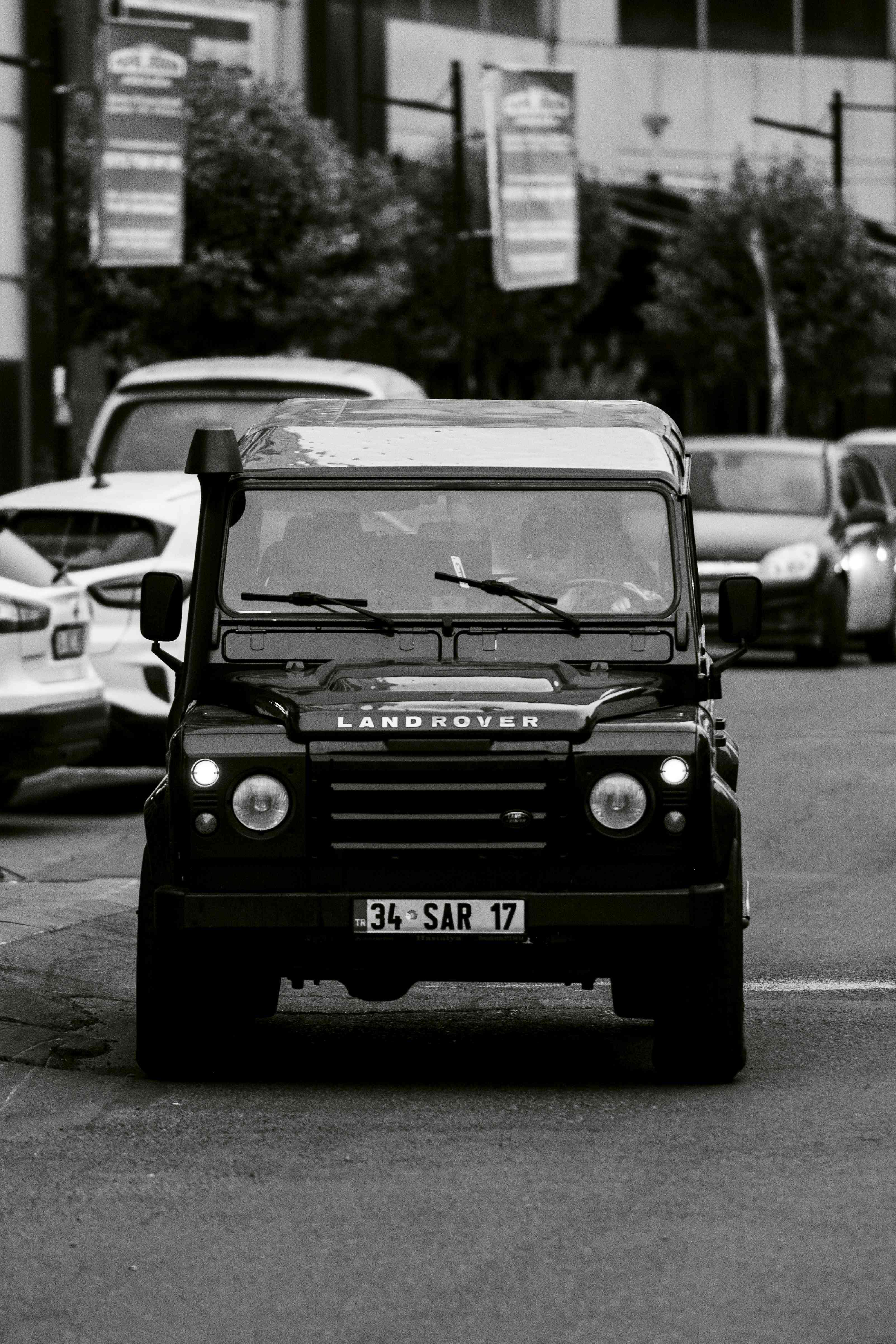 Land Rover Edison
