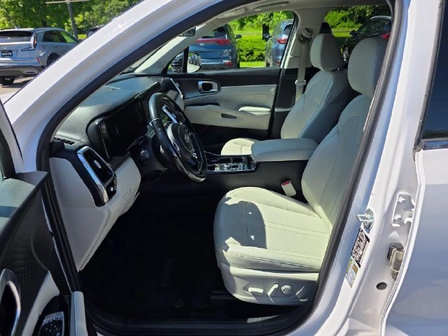 2021 Kia Sorento SX - Photo 16