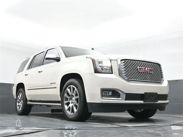 2015 Gmc Yukon Denali photo 36