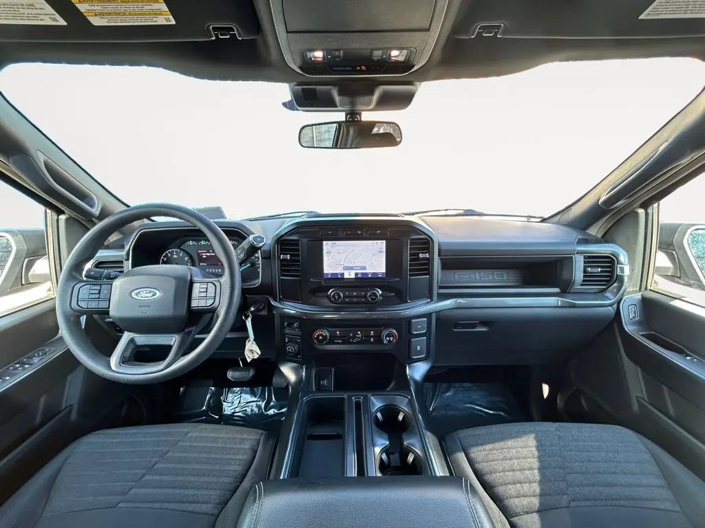 2023 Ford F-150 XL photo 13
