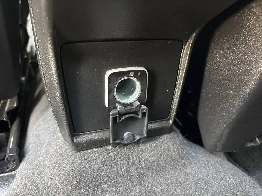 2022 Jeep Compass Latitude photo 26