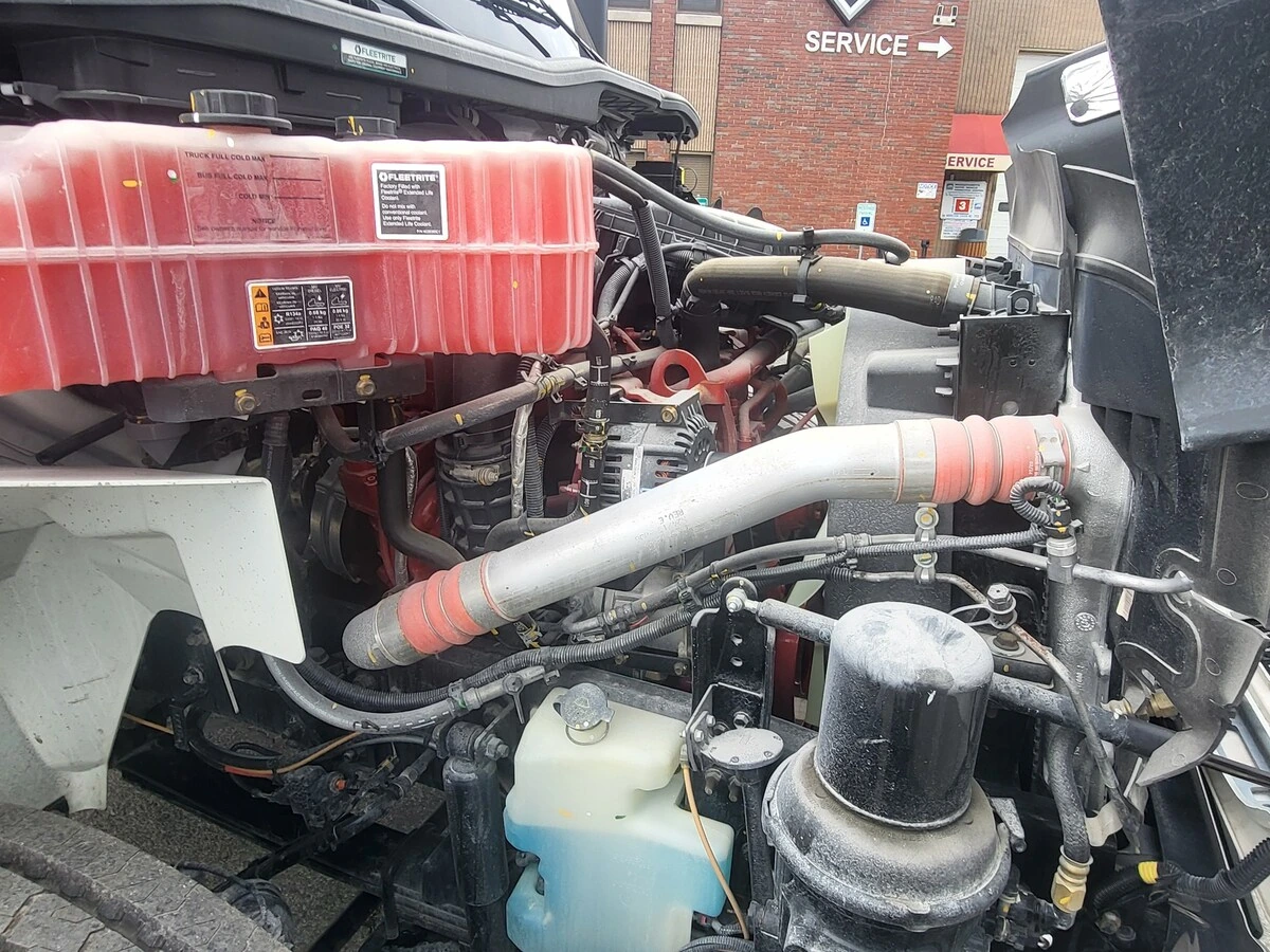 2025 International MV - image 30