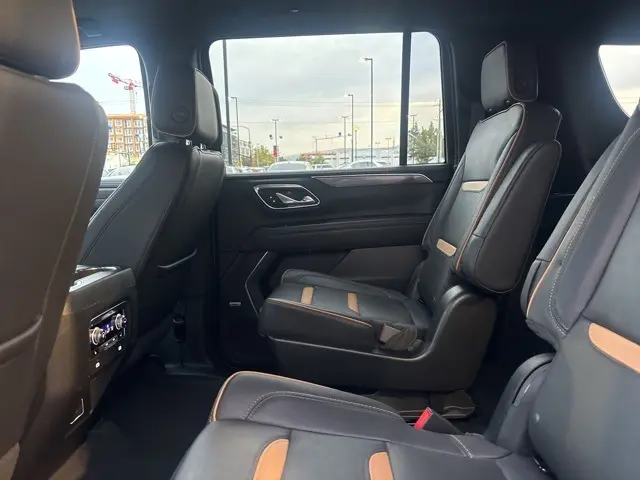 2023 Gmc Yukon XL AT4 photo 20
