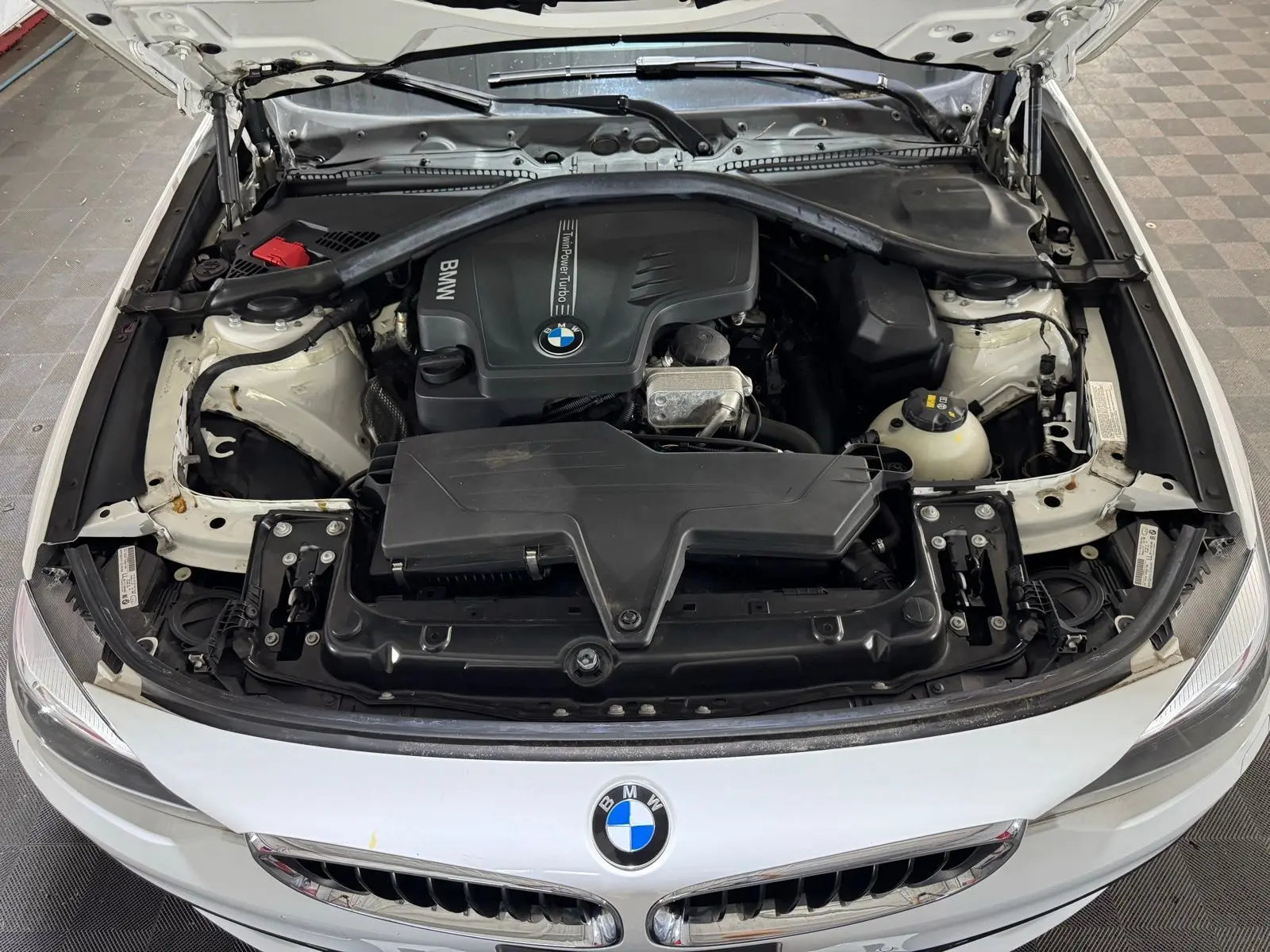 2015 Bmw 328i xDrive GT photo 32