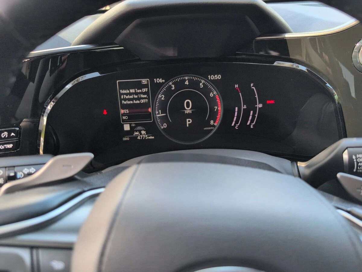 2025 Lexus NX 350 - Photo 9