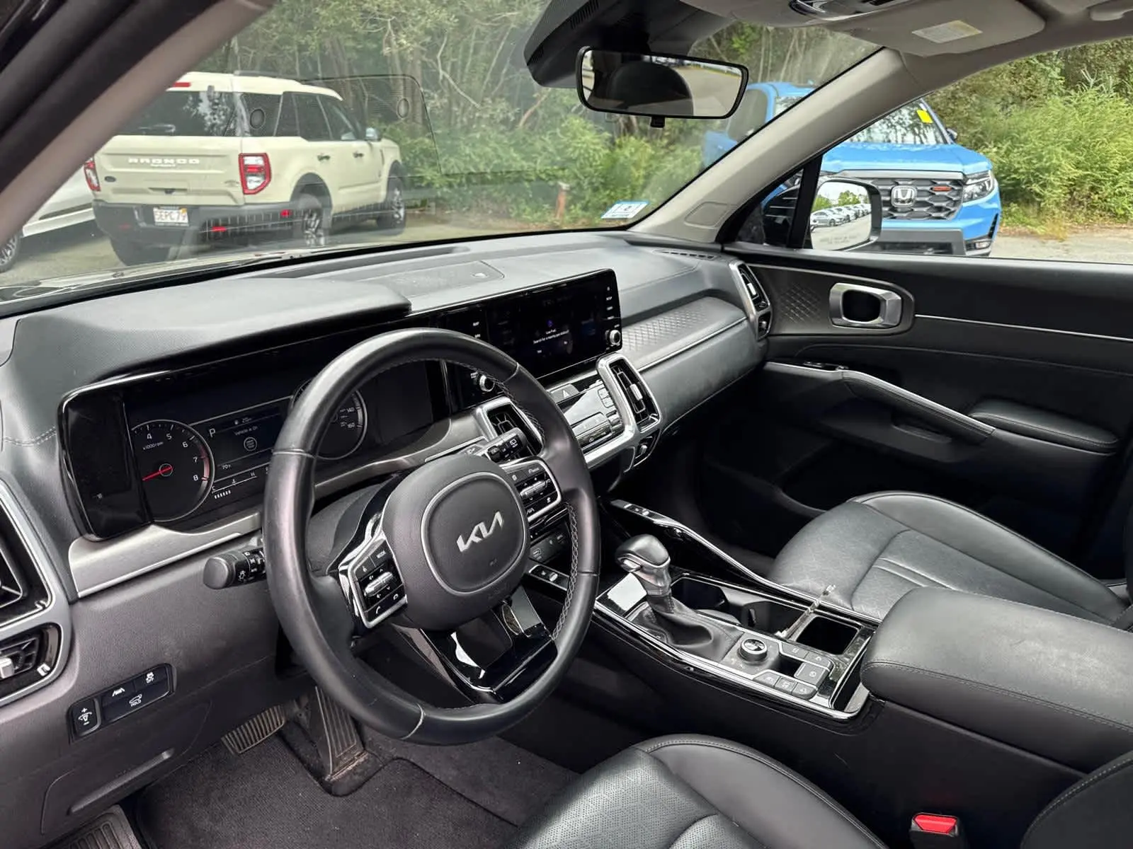 2022 Kia Sorento SX photo 7