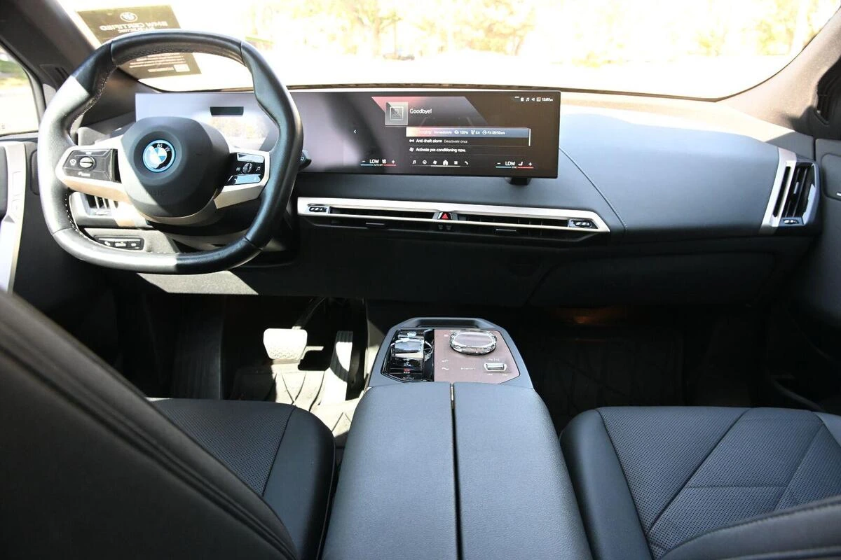 2024 BMW iX Base - Photo 24