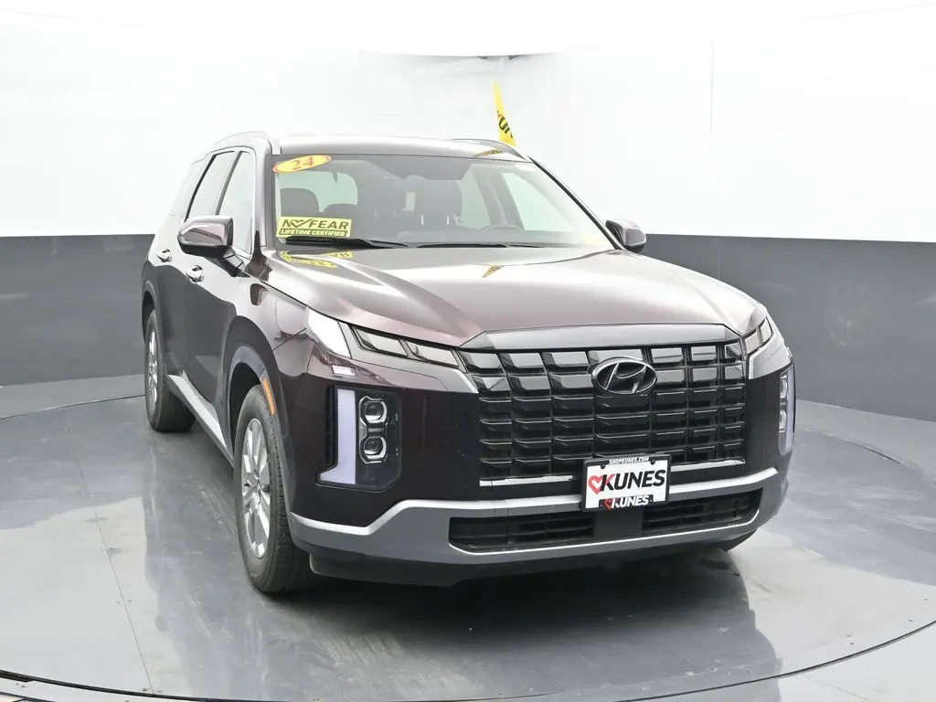 2024 Hyundai Palisade SEL photo 2
