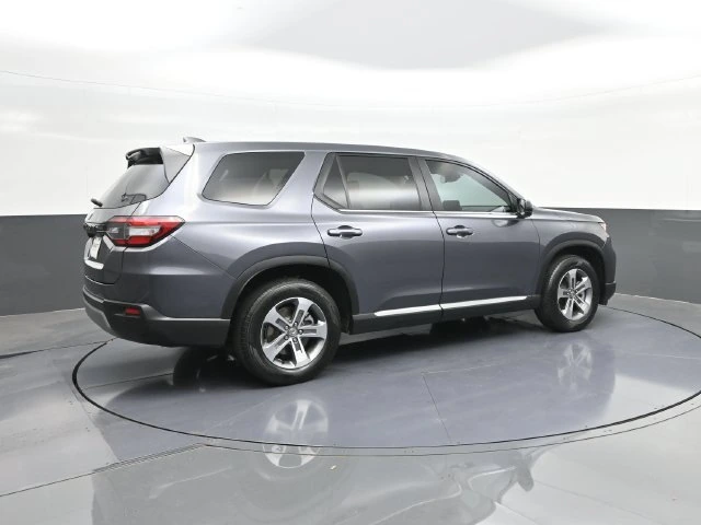 2025 Honda Pilot EX-L - Photo 15
