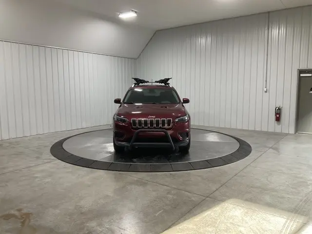 Used 2020 Jeep Cherokee Latitude with VIN 1C4PJMCB1LD584566 for sale in Roanoke, IN