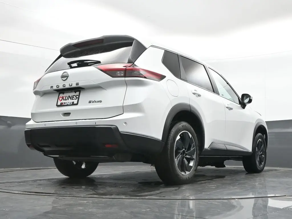 2024 Nissan Rogue SV AWD photo 34
