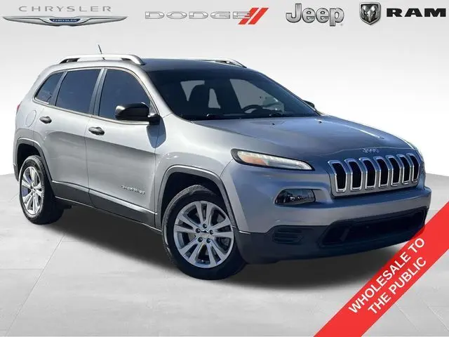 2015 Jeep Cherokee Sport