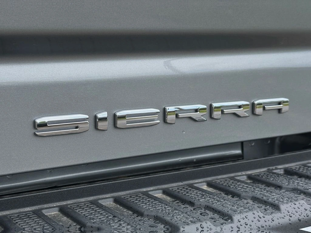 2026 GMC Sierra 3500HD Denali - Photo 10