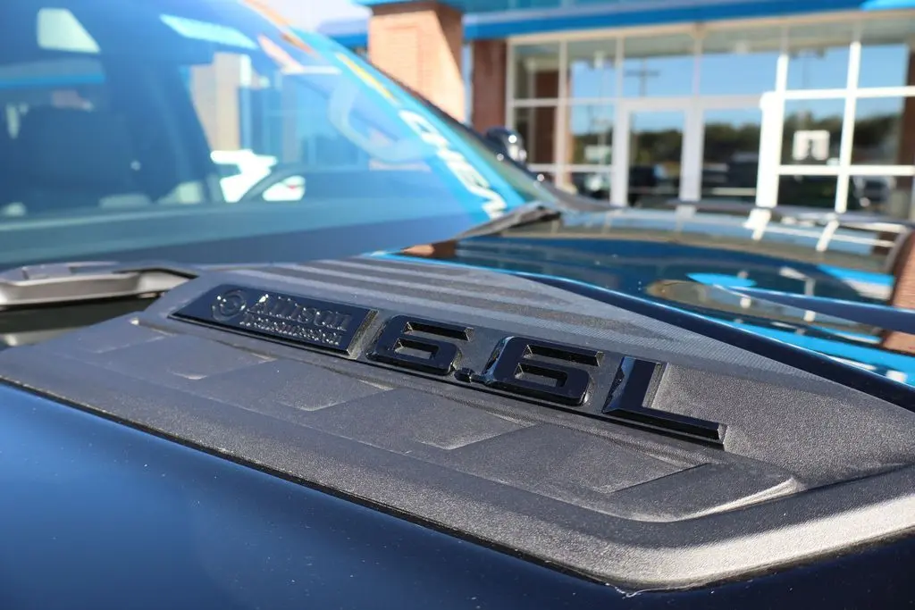 2026 Chevrolet Silverado LT photo 4