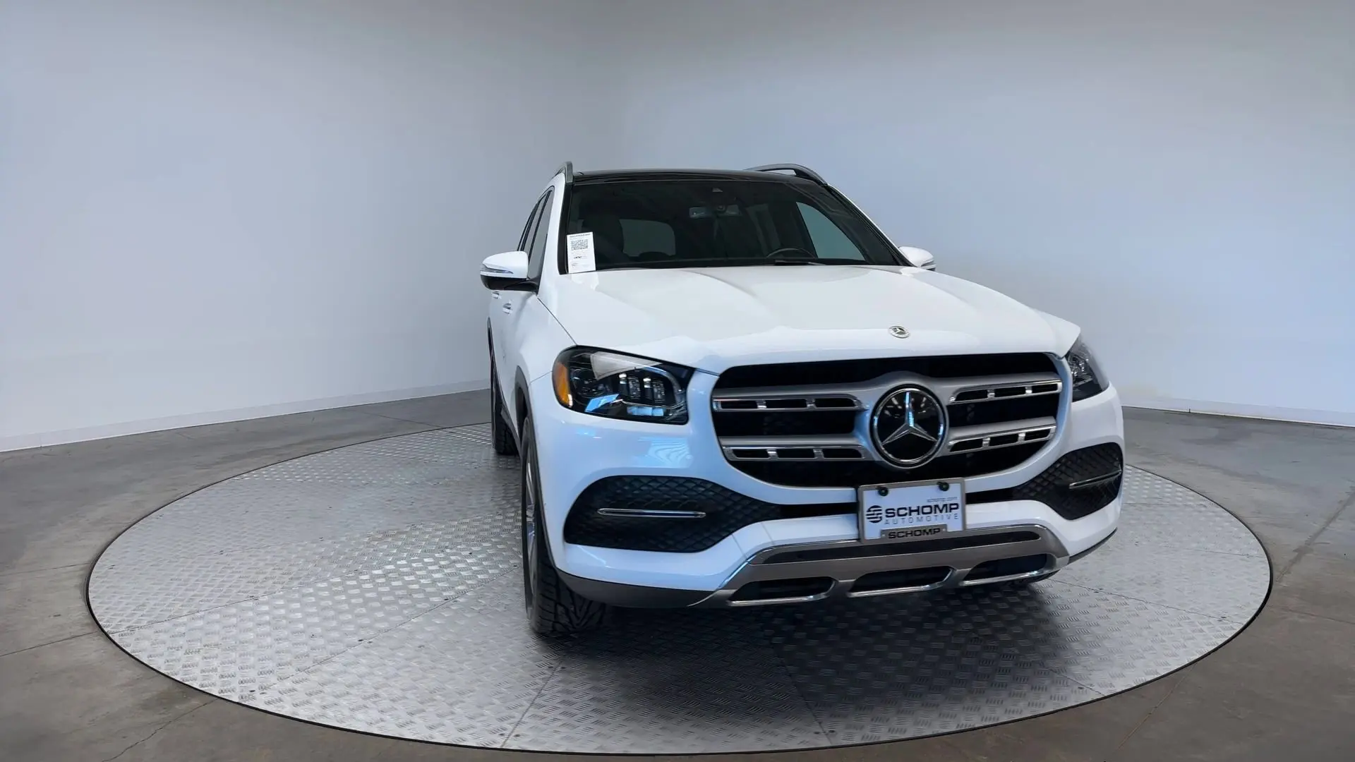 2023 Mercedes Benz GLS 450 4MATIC photo 2