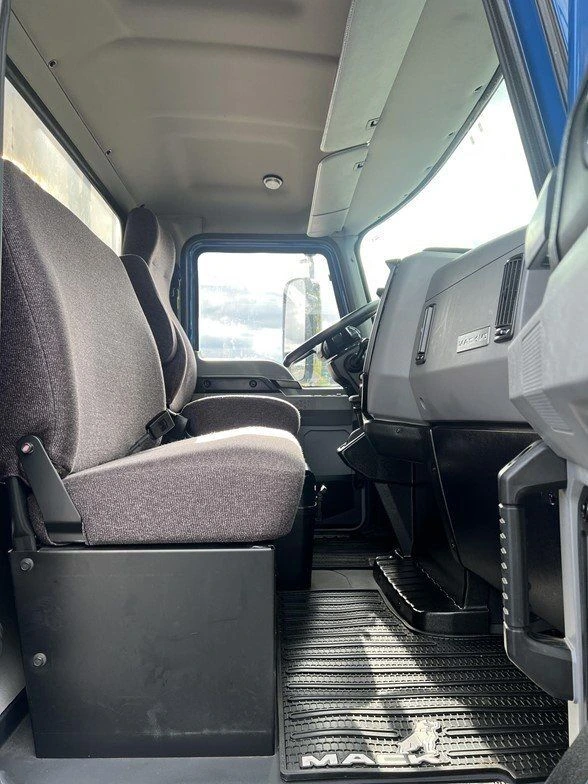 2023 Mack - image 35