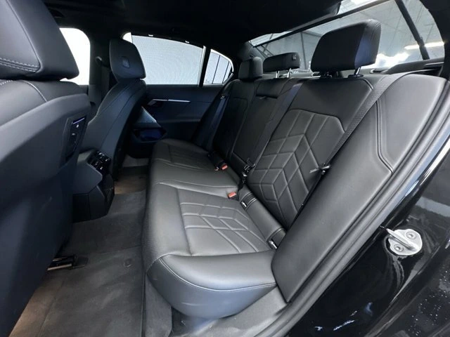 2026 BMW i5 40 - Photo 23