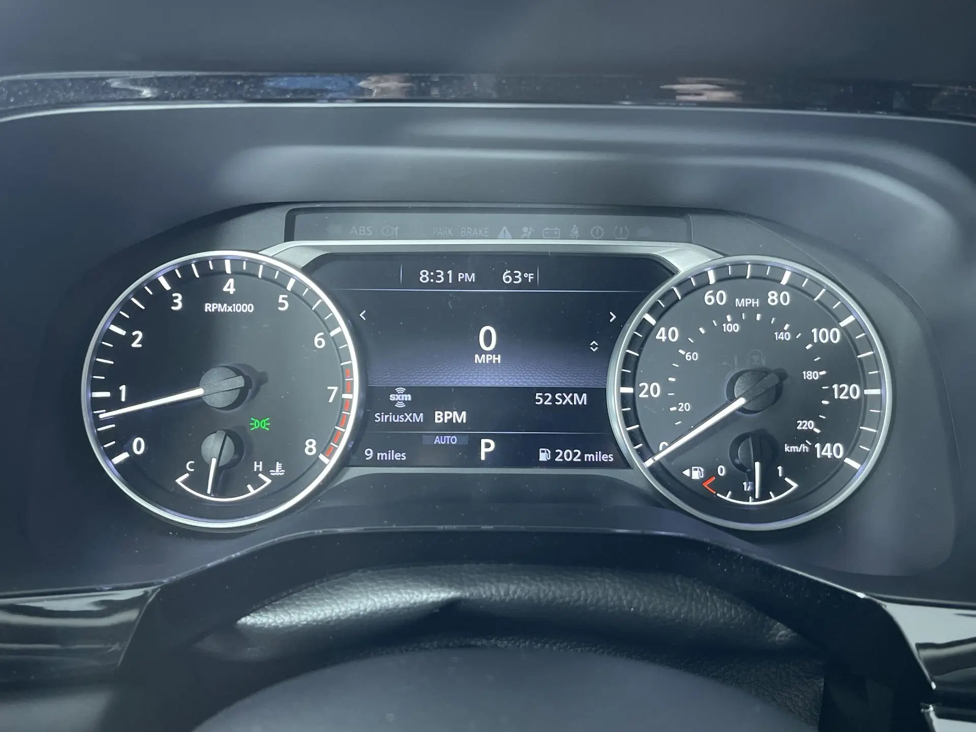 2025 Nissan Pathfinder SV photo 14