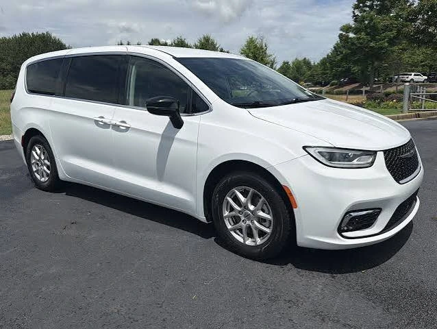 2024 Chrysler Pacifica