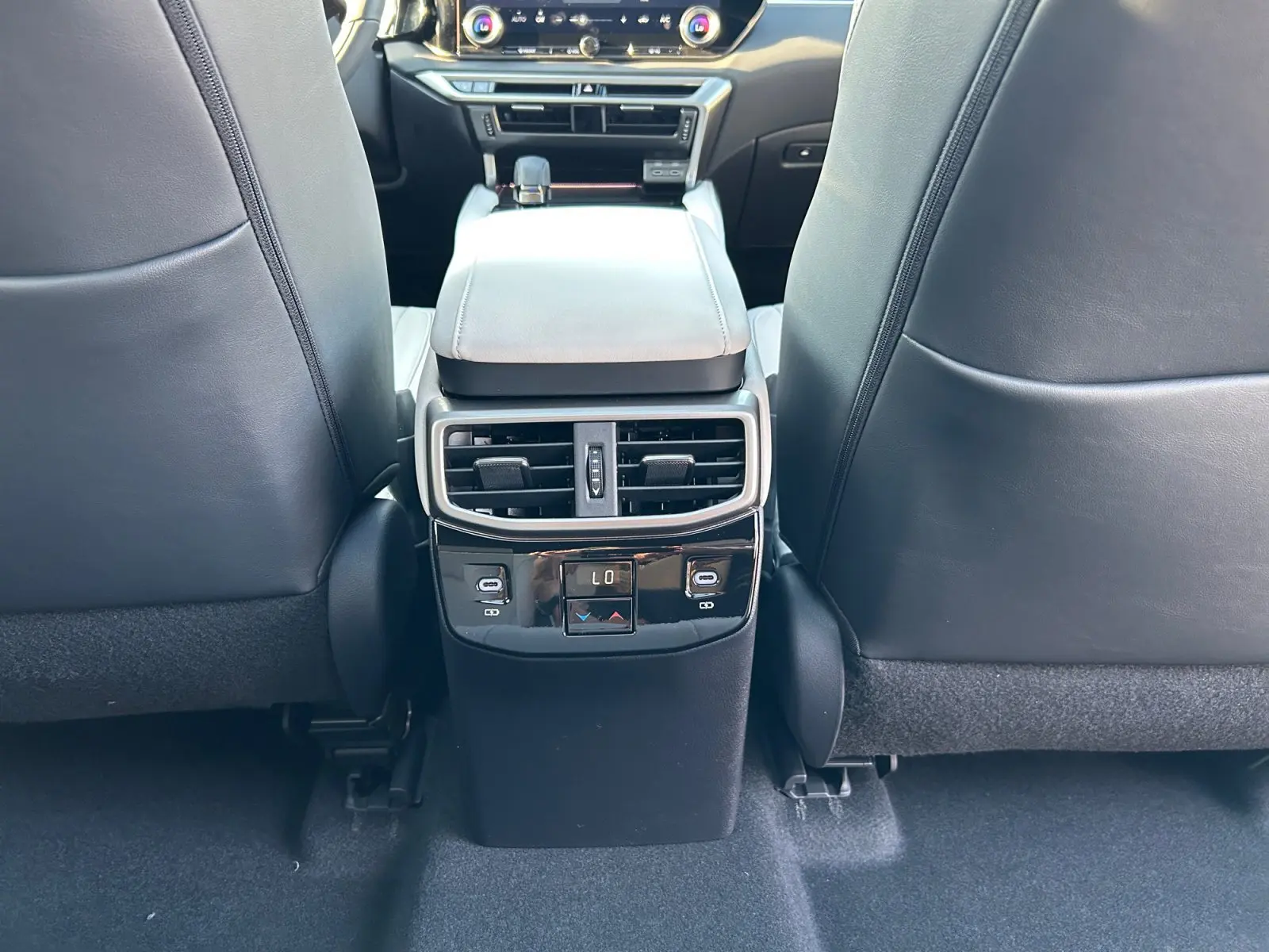 2025 Lexus RX 350 Premium AWD photo 16