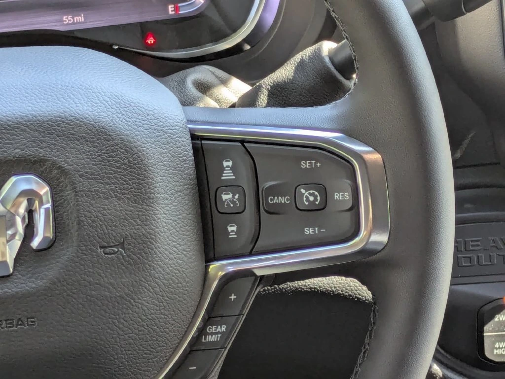2026 RAM 2500 Laramie - Photo 16
